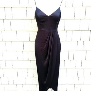 EXPRESS* V-Neck Dress